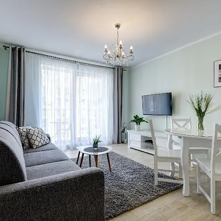 Dom & House Angielska Grobla 3* Gdansk
